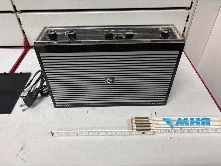 Radio Vintage SBR P91 - Design Années 70 - Belgique, TV, Hi-fi & Vidéo, Radios, Utilisé, Radio, Enlèvement ou Envoi