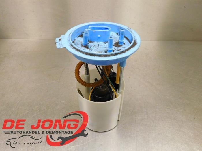 Pompe carburant électrique d'un Volkswagen Golf, Autos : Pièces & Accessoires, Systèmes à carburant, Volkswagen, Utilisé, 3 mois de garantie
