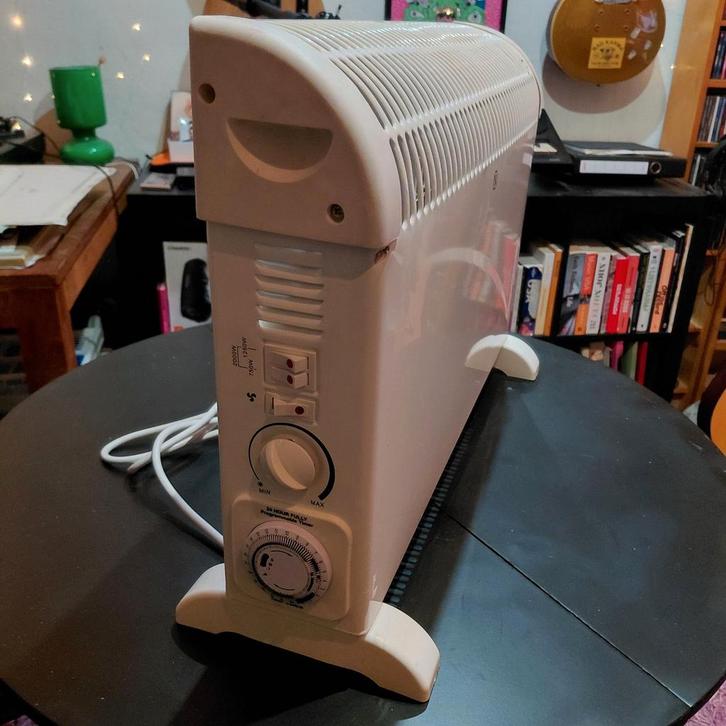 Radiateur électrique Ambiano 2000W, Maison & Meubles, Poêles, Comme neuf, Autoportant, Autres types, Électrique, Enlèvement ou Envoi