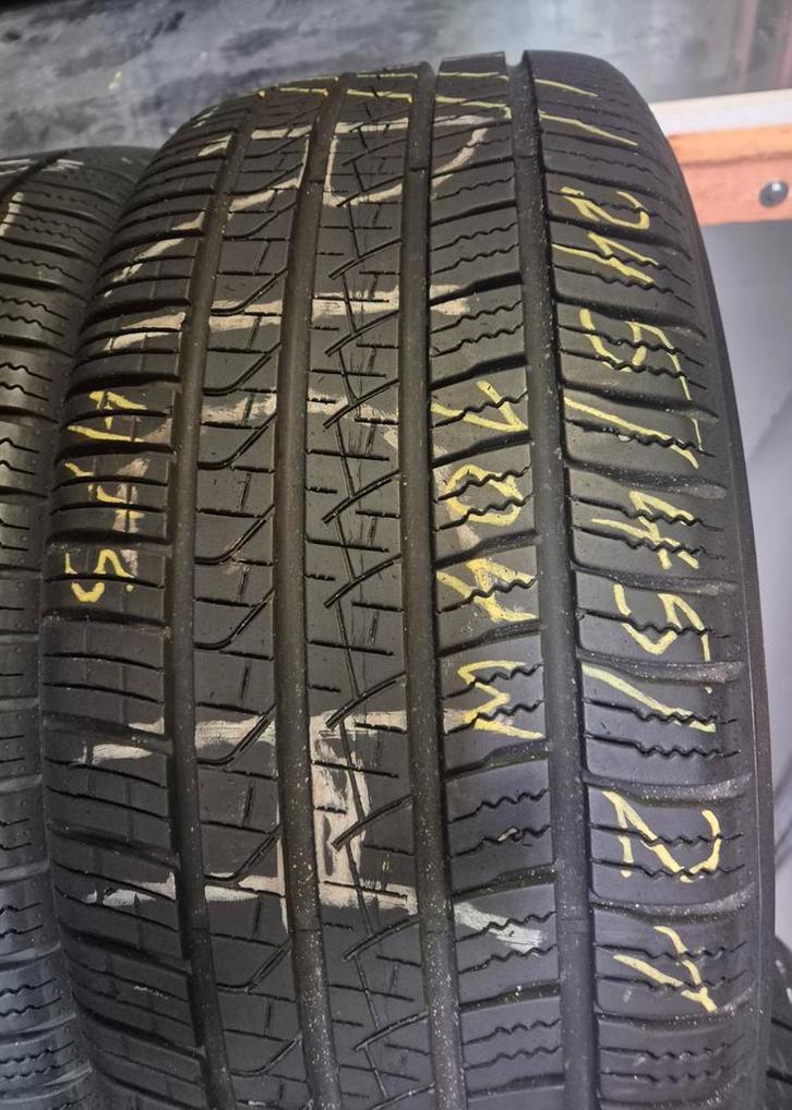 245/45/21 Comm Neuf 4Saison, Autos : Pièces & Accessoires, Commande