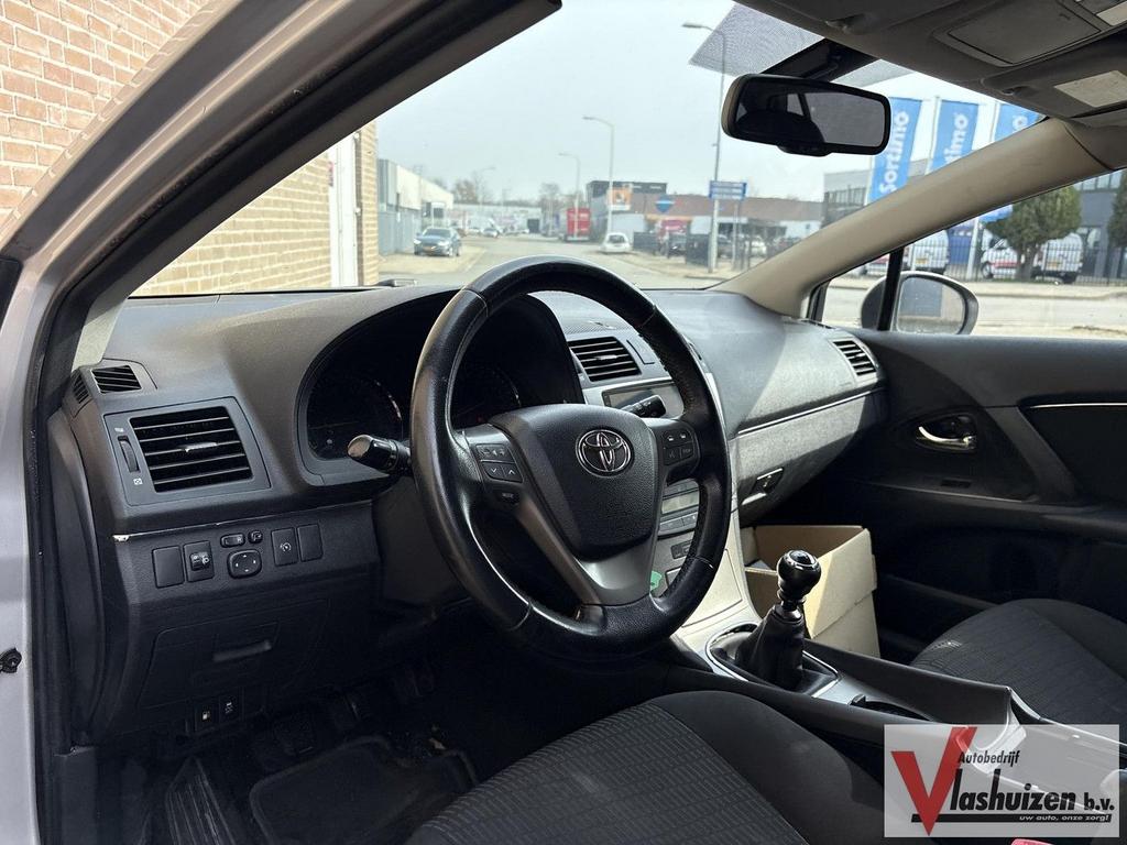 Toyota Avensis Wagon 1.8 VVTi Dynamic | Climate | Cruise | N, Auto's, Toyota, Avensis, Zwart, Bedrijf, Traction-control