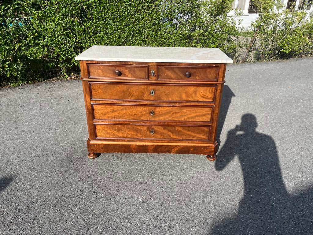 Commode 5 tiroirs avec marbre rose, 25 à 50 cm, 5 tiroirs ou plus, Moins de 100 cm, Comme neuf