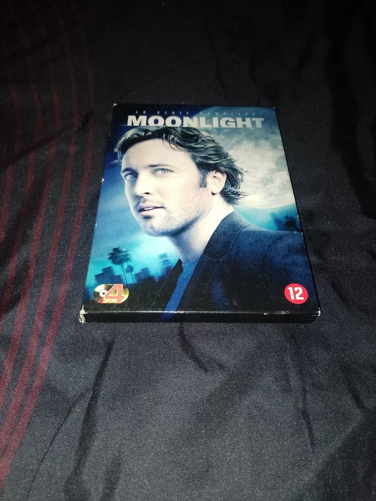 A vendre en coffret DVD l'intégral de la série Moonlight, CD & DVD, DVD | TV & Séries télévisées, Enlèvement ou Envoi, Coffret