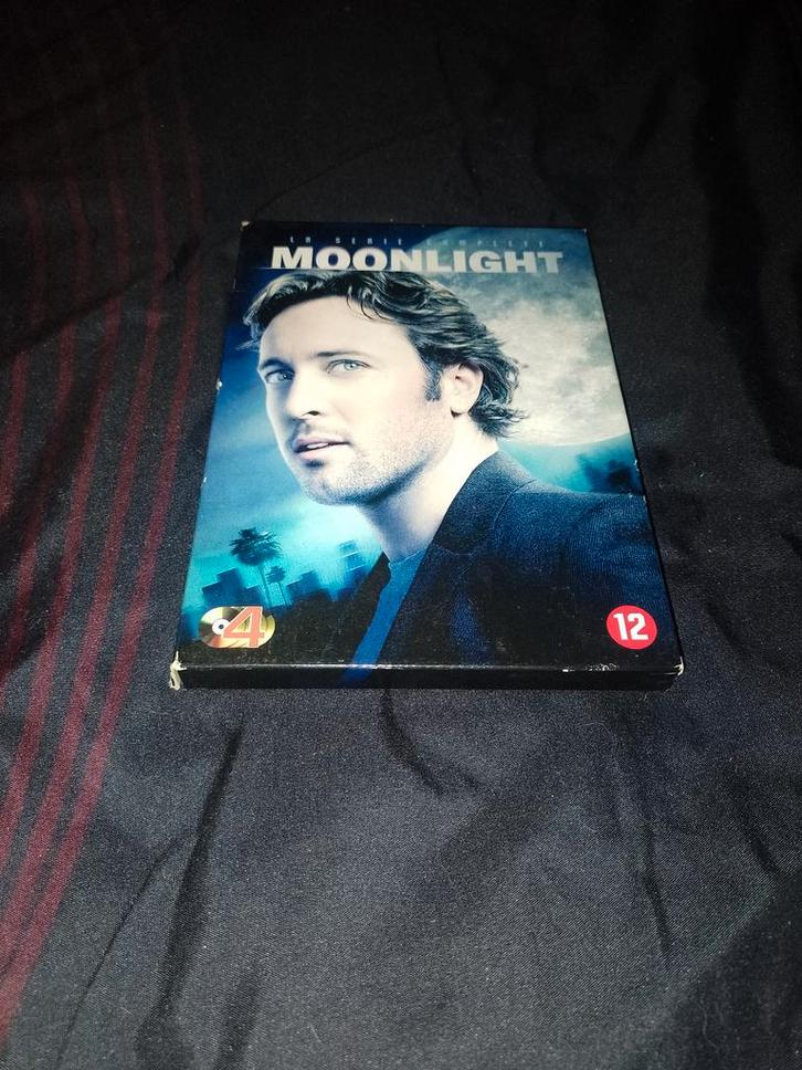 A vendre en coffret DVD l'intégral de la série Moonlight, CD & DVD, DVD | TV & Séries télévisées, Comme neuf, Science-Fiction et Fantasy