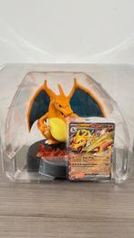 Charizard card holder, Collections, Jouets, Enlèvement