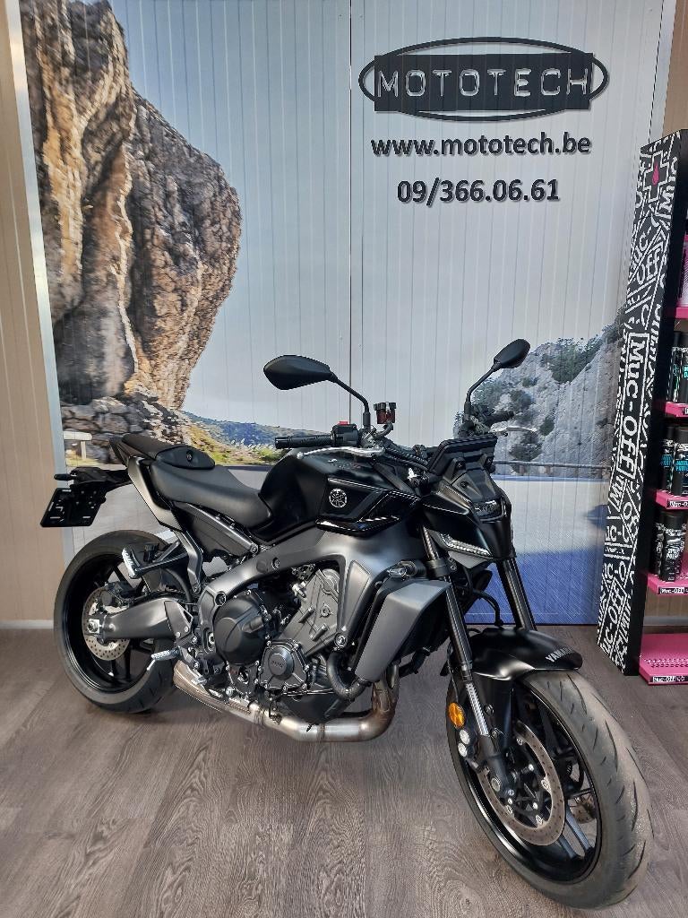 Yamaha MT09 Tech Black, Motos, Motos | Yamaha, Entreprise, Naked bike, plus de 35 kW, 3 cylindres, Permis Moto A, ABS, Régulateur de vitesse