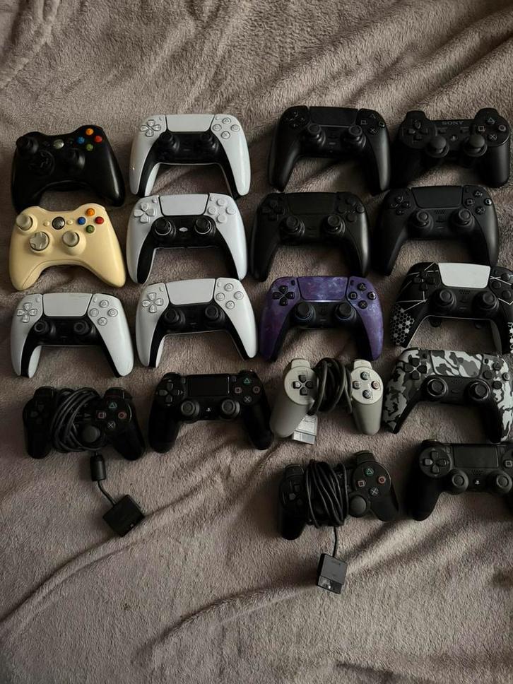 Lots de manettes (Bien lire la description!), Games en Spelcomputers, Spelcomputers | Overige Accessoires, Gebruikt, Ophalen