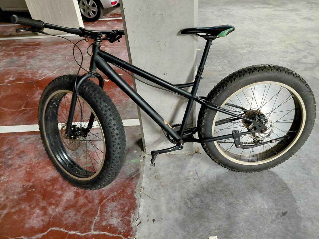 Specialized fat bike, Vélos & Vélomoteurs, Enlèvement, Utilisé