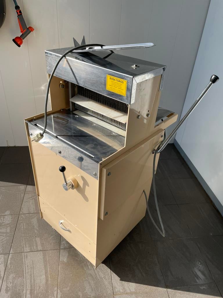 Professionele broodsnijmachine, Ophalen, Gebruikt, Bakkerij en Slagerij
