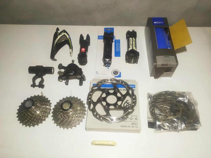 Cassette SHIMANO 105, disques, tiges,.., Vélos & Vélomoteurs, Vélos Pièces, Enlèvement ou Envoi