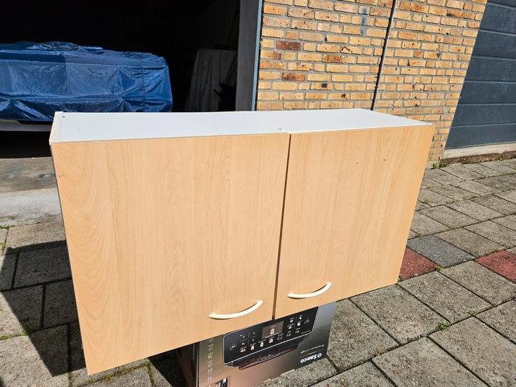 2 deurs hangkastje, Huis en Inrichting, Kasten | Roldeurkasten en Archiefkasten, Ophalen