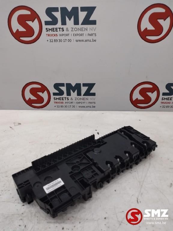 Occ zekeringskast Mercedes, Auto-onderdelen, Vrachtwagen-onderdelen, Mercedes-Benz, Elektronica en Kabels, Gebruikt