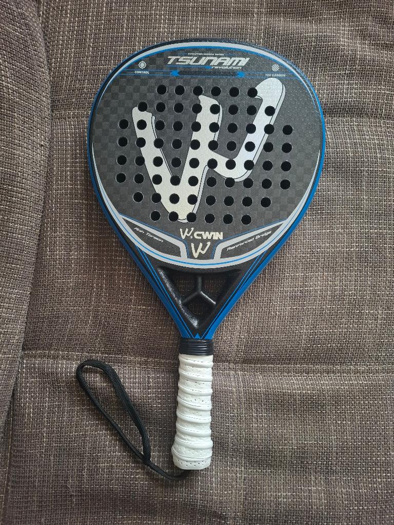 Tsunami padelracket, Enlèvement, Neuf, Raquette de padel