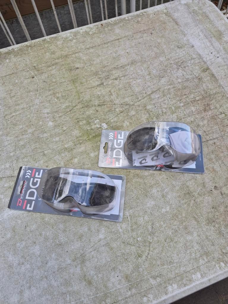 Lunettes de sécurité teintées Edge, Bricolage & Construction, Lunettes de protection, Enlèvement