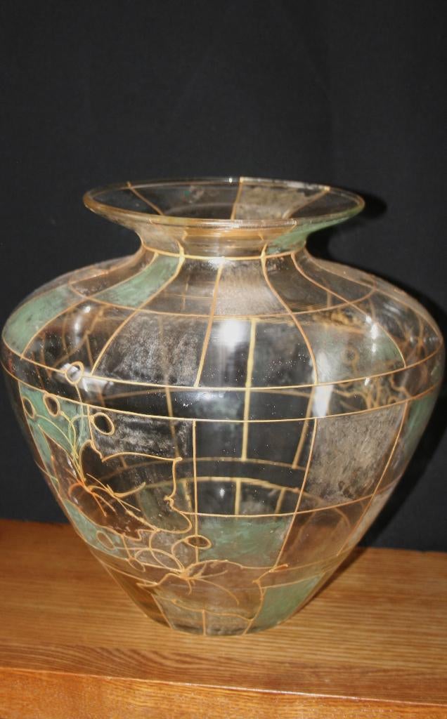 Glazen vaas met rastermotief en beschildering in goud, Ophalen