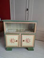 Petit meuble années 50, style mado, Antiquités & Art, Enlèvement