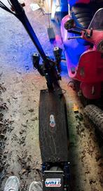 Custom Escooter, Enlèvement, Comme neuf, Step électrique (E-scooter)