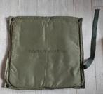 Kussen schietstoel, Ophalen