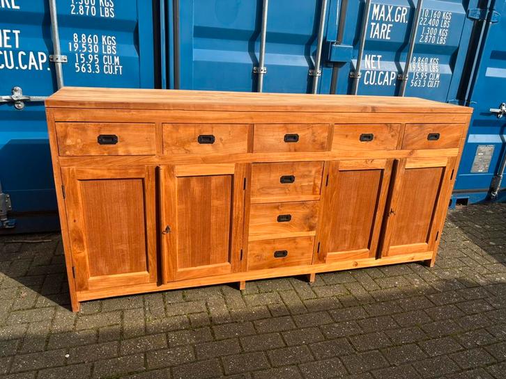Dressoir teak met 8 lades een mooie met een zwaar karakter., Huis en Inrichting, Kasten | Dressoirs, Zo goed als nieuw, Ophalen of Verzenden