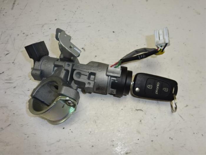 Serrure de contact + clé d'un Kia Picanto, Kia, -, 3 mois de garantie, Utilisé