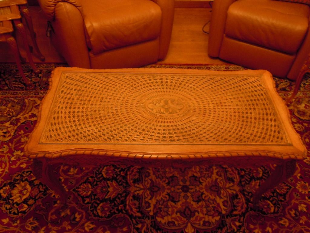 salontafel en 3 bijzettafeltjes, Zo goed als nieuw, Rechthoekig, Hout, Ophalen