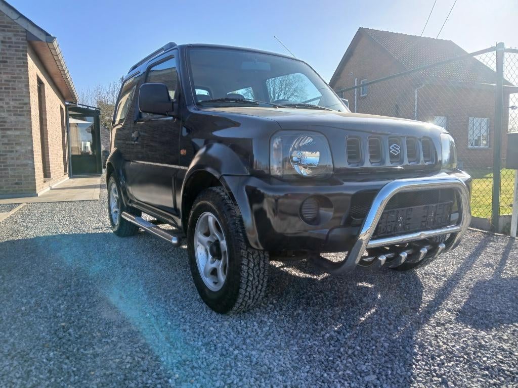 suzuki jimny #4x4# slechts 72 000km met carpass !!gekeurd!!, Auto's, Suzuki, 4 zetels, Stof, Zwart, Bedrijf
