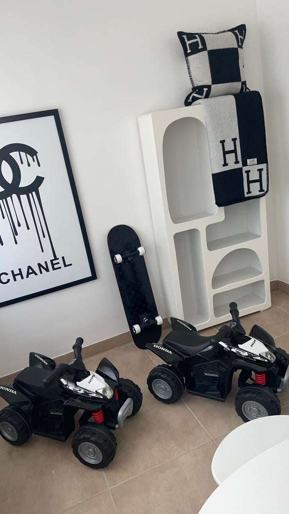 2x Elektrische Quad vanaf 2 jaar (NIEUWSTAAT), Kinderen en Baby's, Ophalen, Zo goed als nieuw