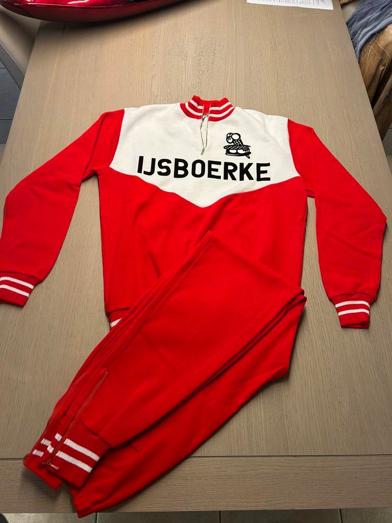 Ijsboerke trainingspak, Ophalen of Verzenden