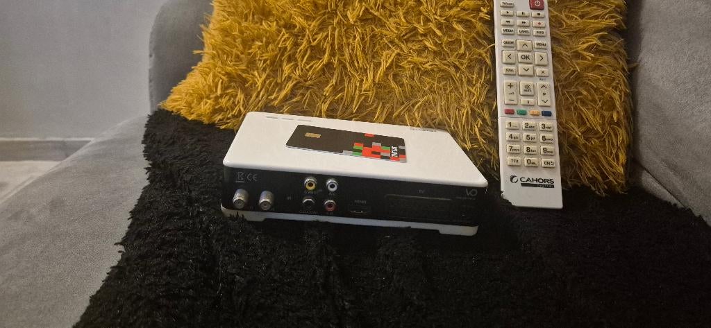 TNT SAT CANAL , satelite astra, TV, Hi-fi & Vidéo, Antennes paroboliques, Enlèvement, Comme neuf, Accessoires d'antenne (parabolique)