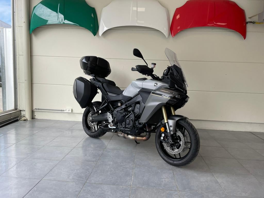 Yamaha Tracer 900 GT 2025, Entreprise, 3 cylindres, Régulateur de vitesse, Manuelle