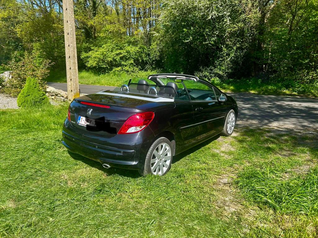 Peugeot 207, Auto's, Voorwielaandrijving, Zwart, Cabriolet, 1600 cc