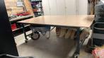 Grote verrijdbare werktafel werkbank, Doe-het-zelf en Bouw, Ophalen, Zo goed als nieuw