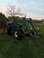 Te koop een degelijke voorlader met riek en bak, fendt, Ophalen, Gebruikt, 120 tot 160 Pk, Fendt