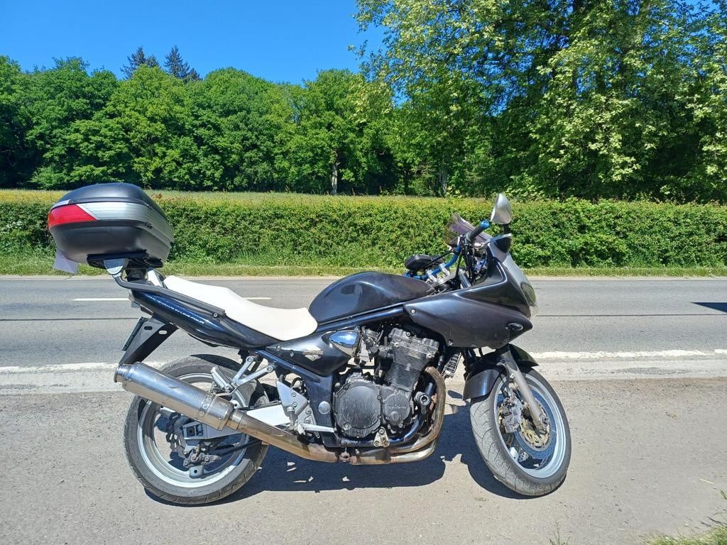 Suzuki bandit GSF1200 S, Permis Moto A, Particulier, 4 cylindres, Éclairage LED