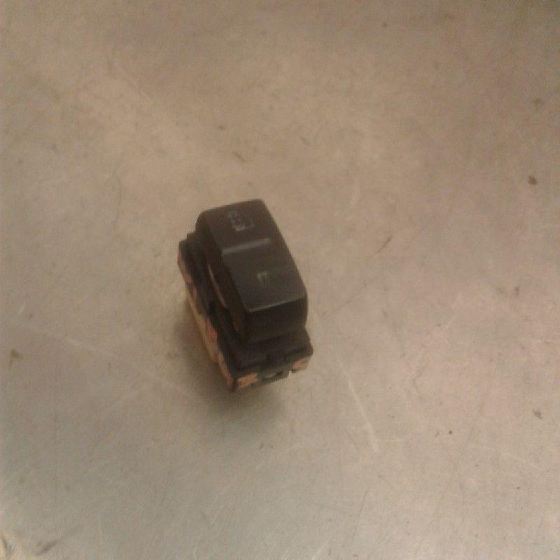 SCHAKELAAR Daewoo / Chevrolet Captiva (C100), Gebruikt, Daewoo