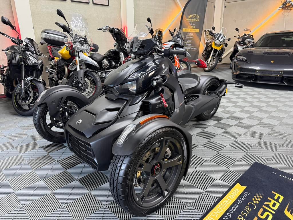 CAN AM RYKER 900 * GARANTIE * 3000 km * 2023 * CT ok, Motos, Plus de 35 kW, 900 cm³, 1 cylindre