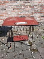 plantentafel/bijzettafel (met werk aan), Ophalen, Gebruikt, Onbekend, 55 tot 75 cm