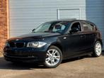 BMW 116i | Schuifdak | Angel Eyes | Dealer Onderhouden, Auto's, BMW, Zwart, Zwart, Bedrijf, 5 deurs