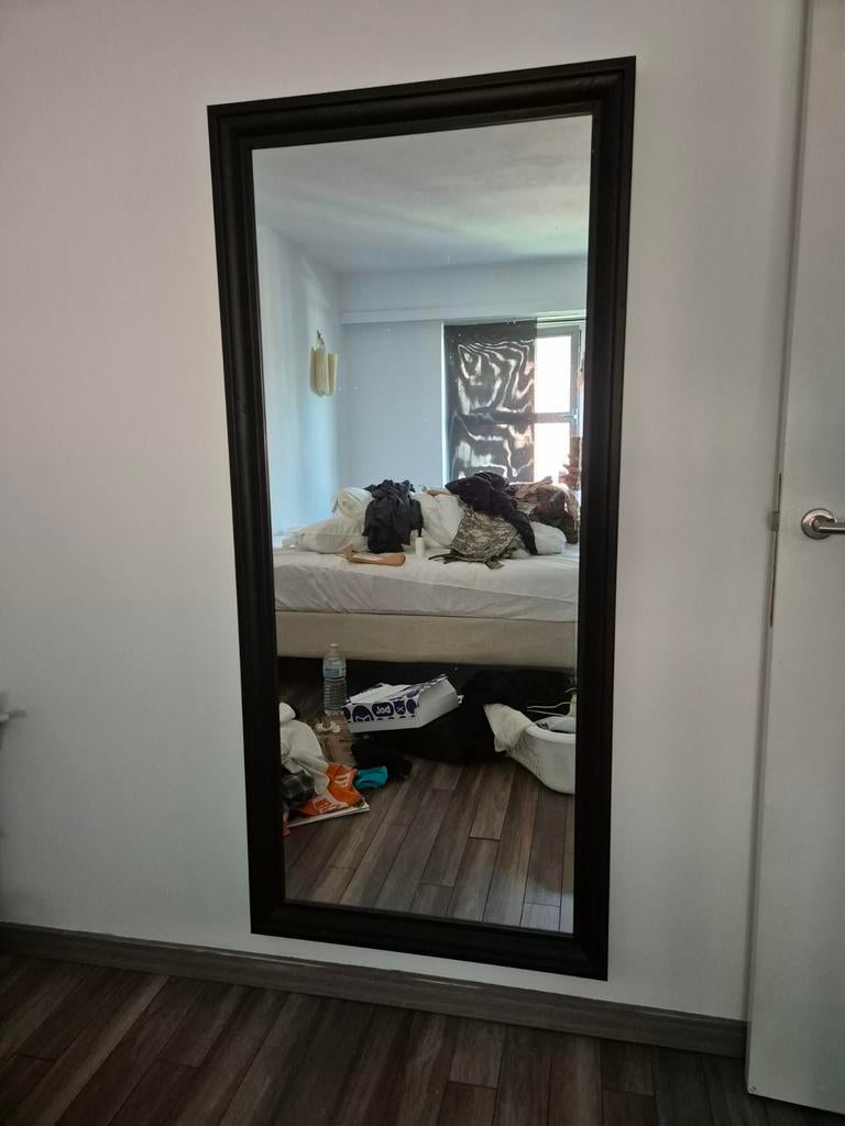 Stijlvolle spiegel, Ophalen