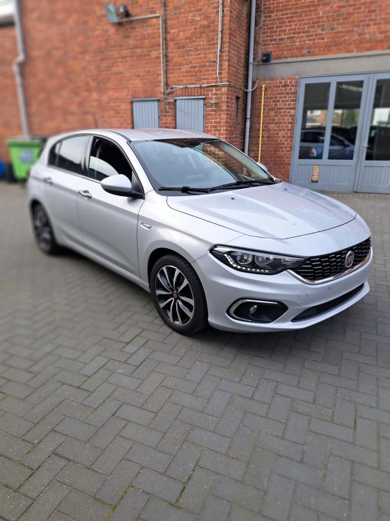 Fiat Tipo HB Lounge, Auto's, Fiat, Voorwielaandrijving, Stof, 4 cilinders, 5 deurs