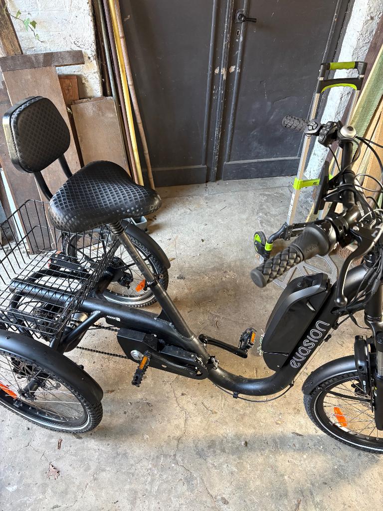 Tricycle Électrique, Vélos & Vélomoteurs, Vélos | Tricycles, Comme neuf, Enlèvement