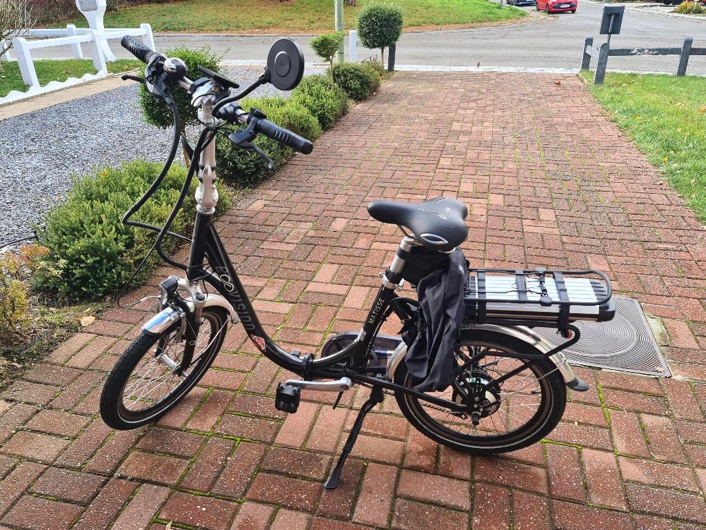 Vélo électrique pliant ultra-complet + multiples accessoires, Fietsen en Brommers, Elektrische fietsen, Zo goed als nieuw, Overige merken