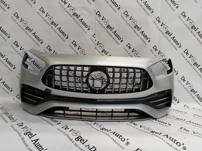 Voorbumper van een Mercedes GLA (9775), Gebruikt, -, Ophalen of Verzenden, Bumper