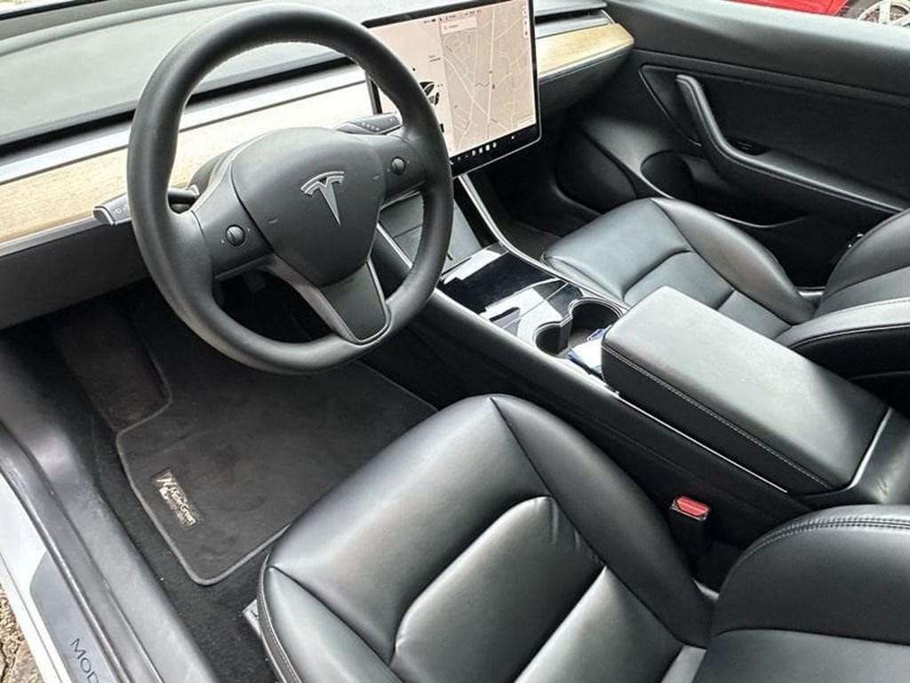 Tesla Model 3 Standard Plus RWD  TREKHAAK,19421 +BTW, Autos, Achat, Entreprise, Noir, Automatique