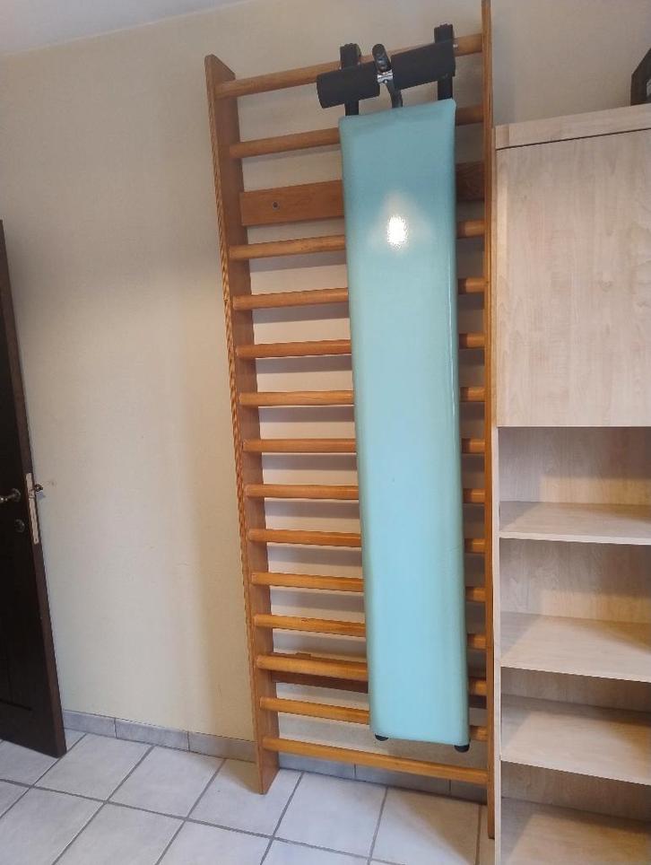 Klimrek met bijhorende plank, Sports & Fitness, Équipement de fitness, Comme neuf, Autres types, Bras, Jambes, Pectoraux, Abdominaux