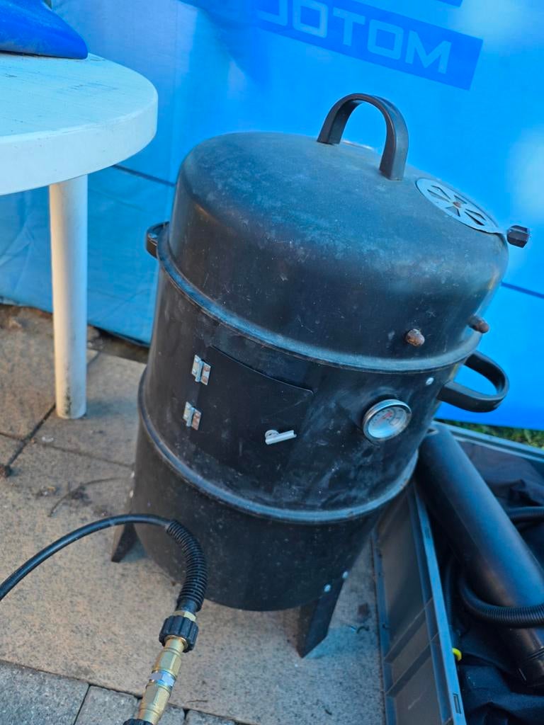 Fumeur, Jardin & Terrasse, Barbecues au charbon de bois, Enlèvement, Utilisé