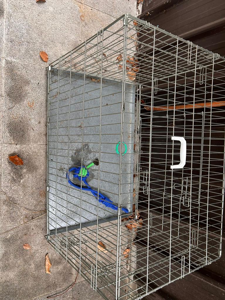 Bench hond, Ophalen, Zo goed als nieuw, Hondenhok