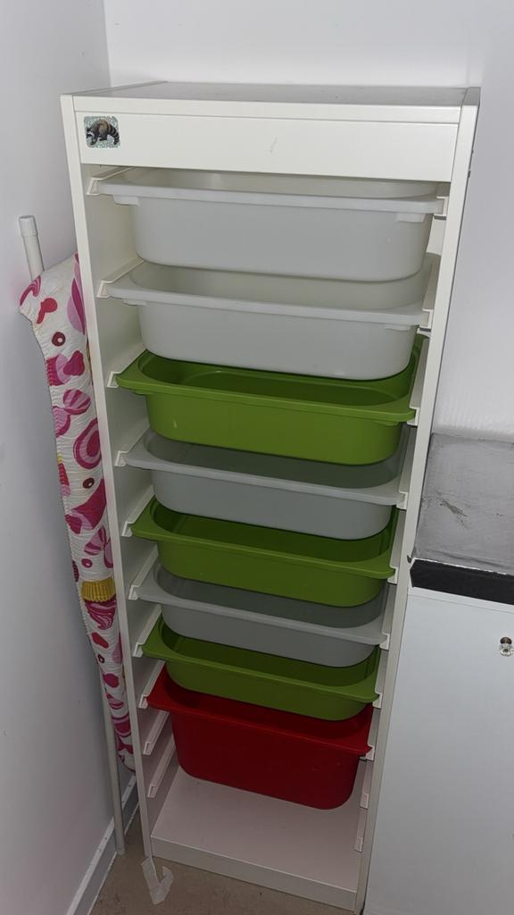 Ladekast, Huis en Inrichting, Woonaccessoires | Krantenbakken en Lectuurbakken, Zo goed als nieuw, Ophalen