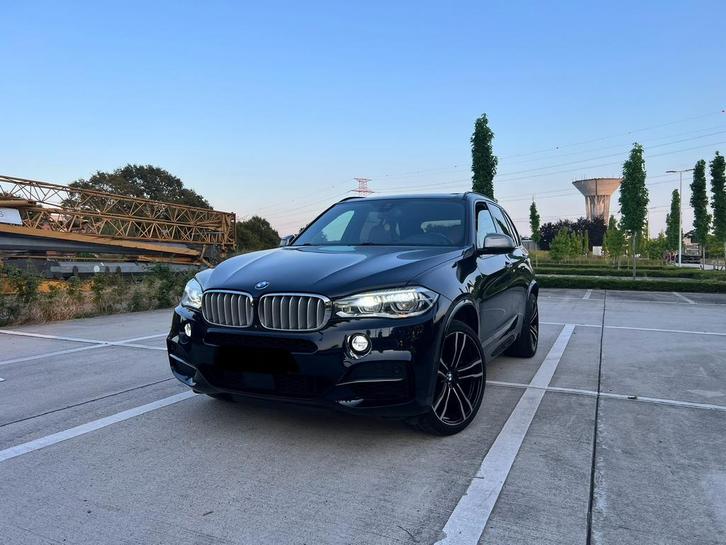Bmw X5 M50d individual Top Staat!!!, Auto's, BMW, Particulier, X5, 360° camera, 4x4, ABS, Achteruitrijcamera, Adaptieve lichten