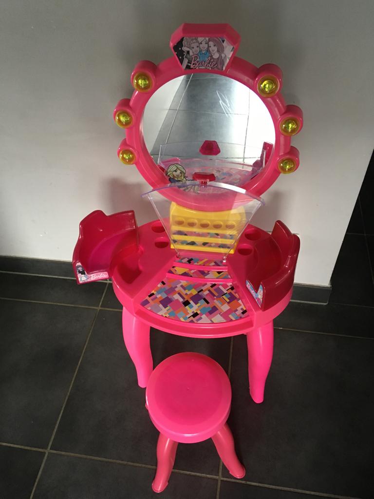 Kinder make-up tafel met krukje, Kinderen en Baby's, Ophalen, Gebruikt, Tafel(s) en Stoel(en)